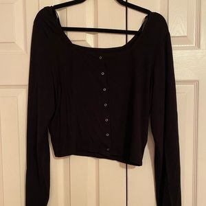 Long sleeve crop top